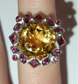 Srebrny pierścionek z cytrynem i granatem - rozmiar 17